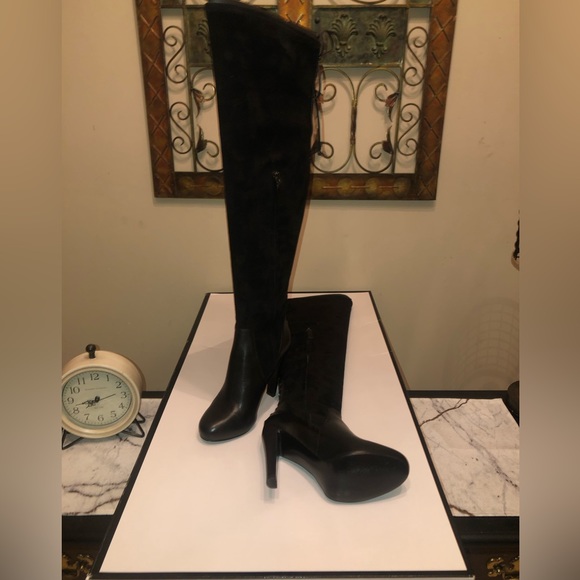 Nine West over the knee black boots; sexy, classy, & very sassy; - Picture 4 of 12